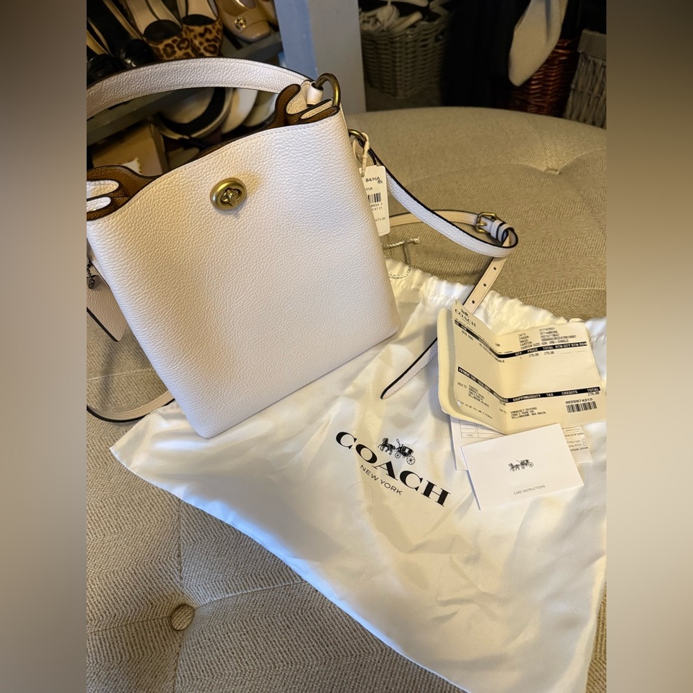 Coach Pebbled White Bucket Bag with Gold Hardware